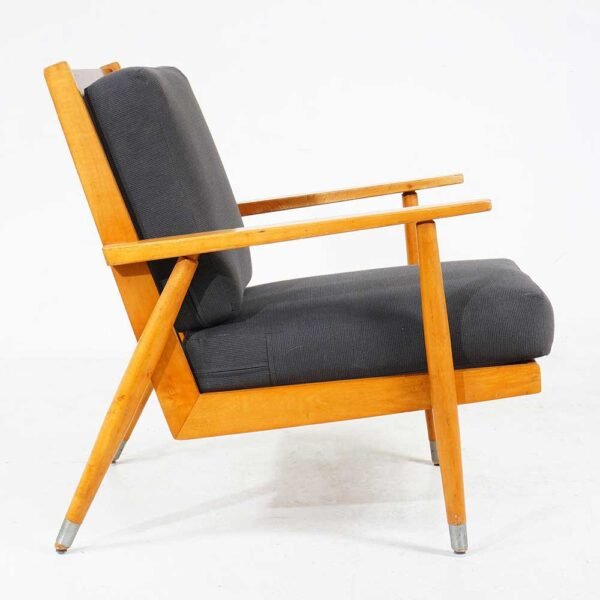 On Armchair Oscar Niemeyer